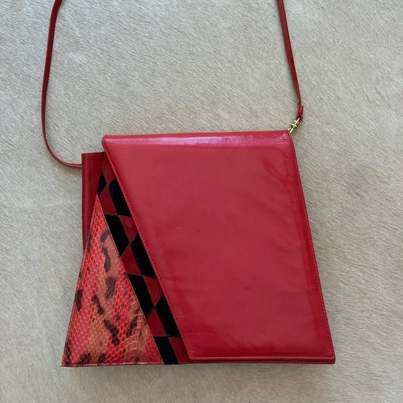 Jasmin 80s snakeskin bag- tomato red trend for 2025 - Picture 1 of 11